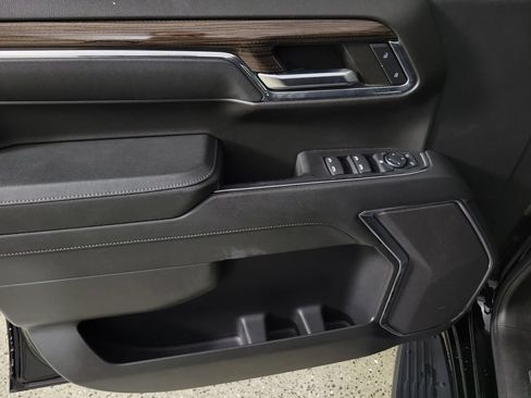 Used 2024 Chevrolet Silverado 1500 LT RWD image 20