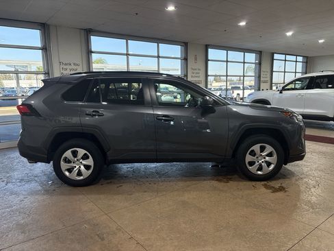 Certified 2019 Toyota RAV4 LE w/ Carpet Mat Package image 3