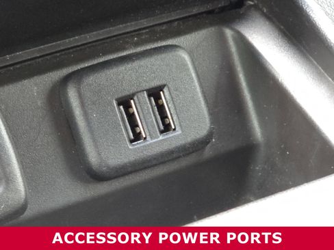 Used 2015 Chevrolet Suburban LTZ image 24