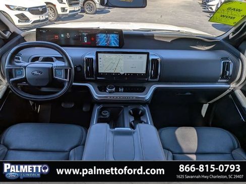 Used 2025 Ford Expedition Tremor AWD/4WD image 16
