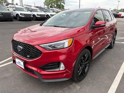 Used 2020 Ford Edge ST w/ Equipment Group 401A AWD/4WD image 7