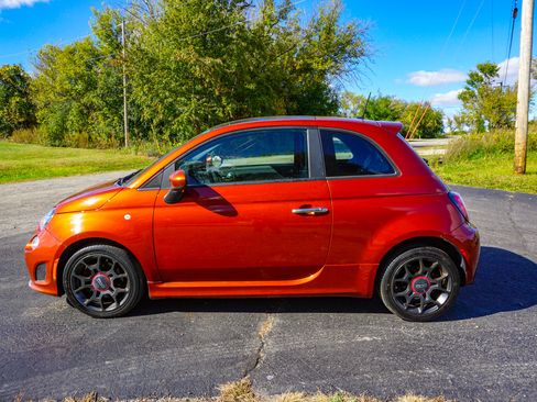 Used 2013 FIAT 500 Turbo w/ Comfort/Convenience Group image 7