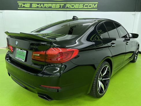 Used 2017 BMW 540i xDrive AWD/4WD image 10