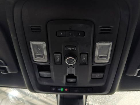 Used 2022 GMC Yukon Denali image 14