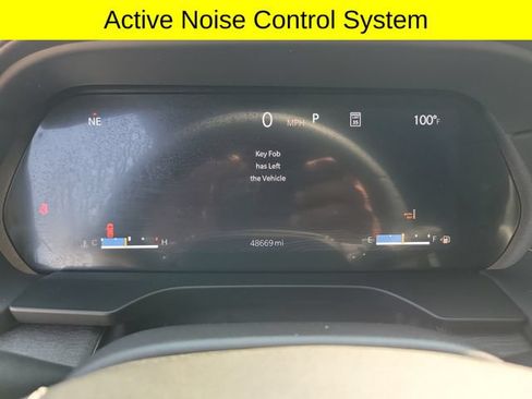 Certified 2023 Jeep Grand Cherokee L Overland w/ Luxury Tech Group IV AWD/4WD image 13