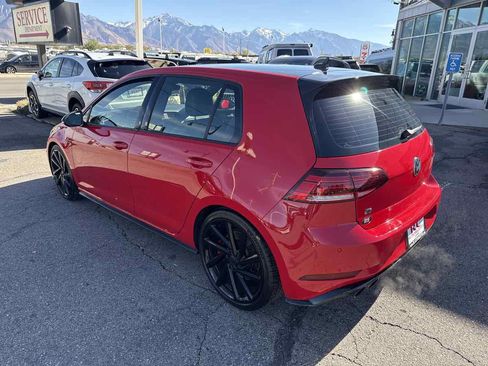Used 2019 Volkswagen Golf 4-Door image 8