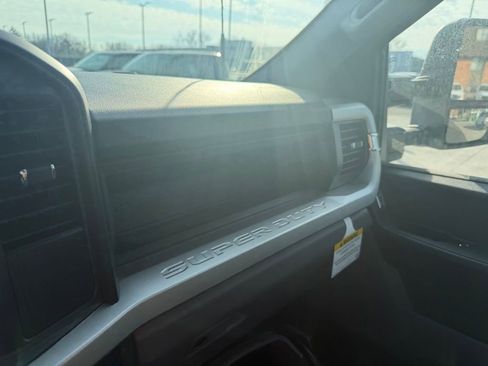 New 2024 Ford F550 4x4 Regular Cab Super Duty image 16