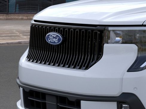 New 2026 Ford Maverick Lobo image 18