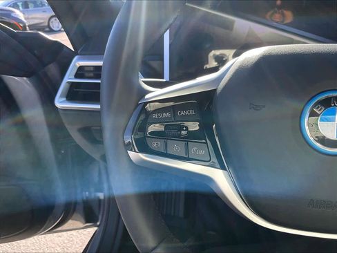 Certified 2025 BMW i4 eDrive40 w/ Premium Package image 20