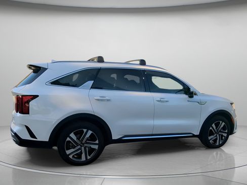 Used 2023 Kia Sorento EX AWD/4WD image 30