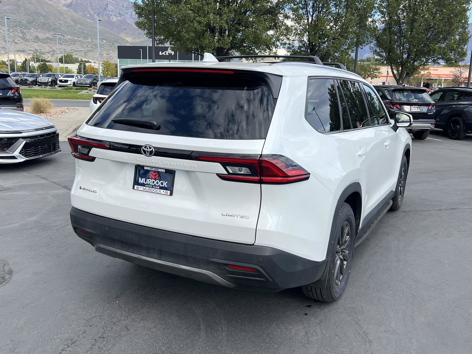 Used 2025 Toyota Grand Highlander AWD Hybrid image 15