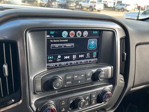 Used 2018 Chevrolet Silverado 2500 LT w/ LT Convenience Package image 13