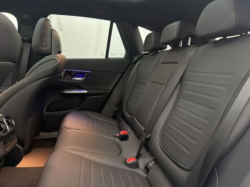 New 2026 Mercedes-Benz GLC 300 image 19