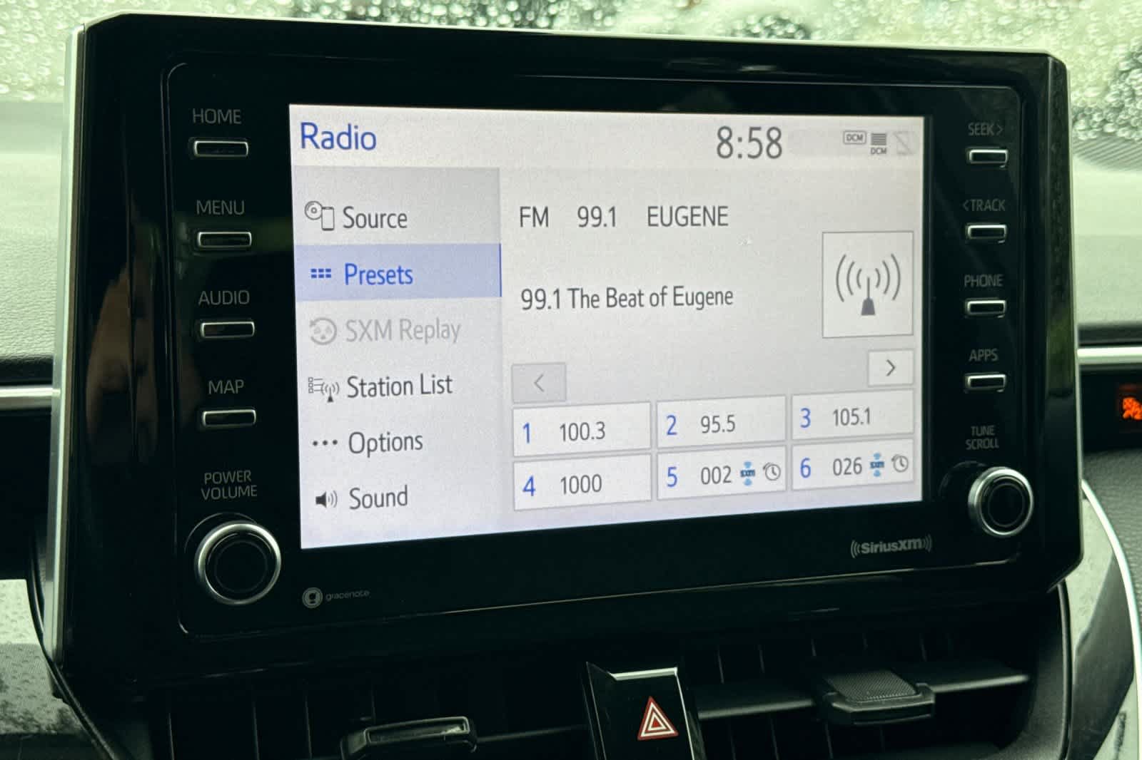 Used 2021 Toyota Corolla LE FWD image 17