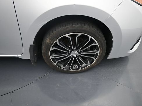 Used 2016 Toyota Corolla S FWD image 11