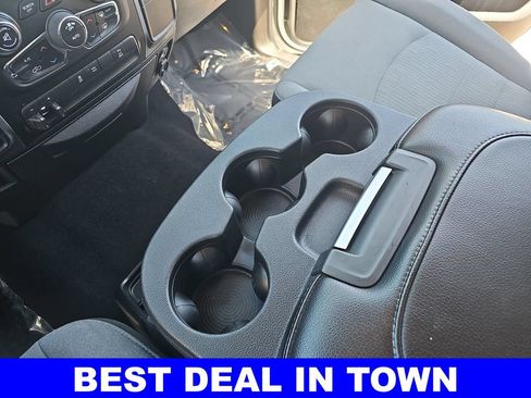 Used 2022 RAM 1500 Classic SLT w/ Electronics Group AWD/4WD image 23