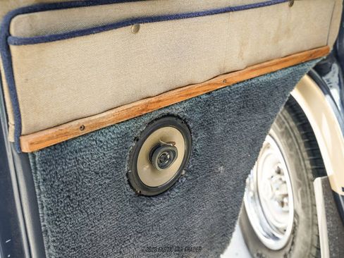 Used 1988 Chevrolet G20 RWD image 61