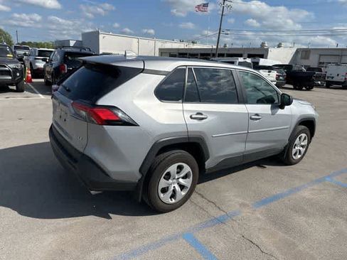 Used 2023 Toyota RAV4 LE image 21