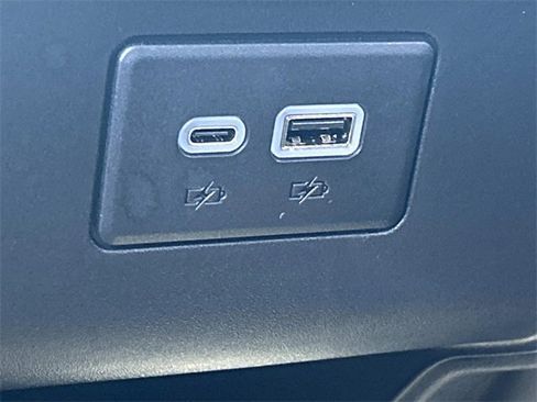 Used 2024 Chevrolet Blazer LT w/ Convenience Package image 24