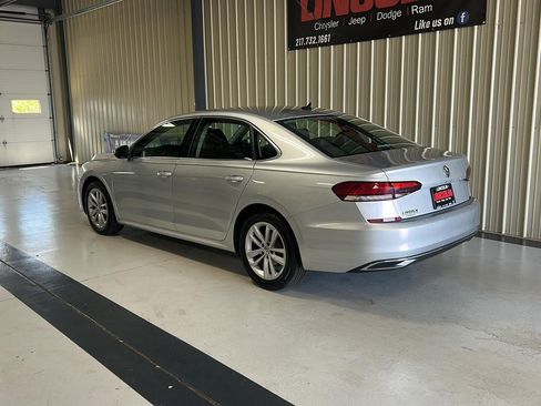 Used 2020 Volkswagen Passat 2.0T SE FWD image 7
