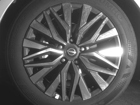 Used 2025 Nissan Altima 2.5 SV image 12