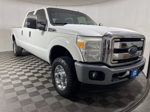 Used 2015 Ford F350 XLT AWD/4WD image 2