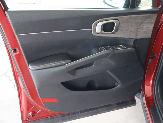 Used 2022 Kia Sorento S w/ Panoramic Sunroof Package AWD/4WD image 19
