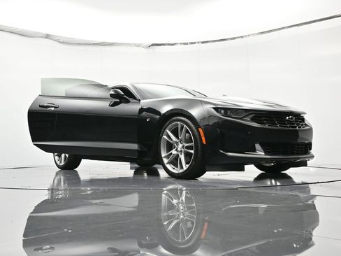 Used 2022 Chevrolet Camaro LT w/ RS Package image 45