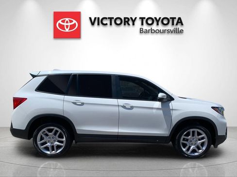 Used 2024 Honda Passport EX-L image 6