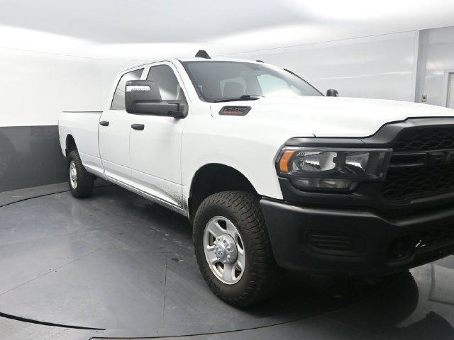 Used 2023 RAM 2500 Tradesman AWD/4WD image 8