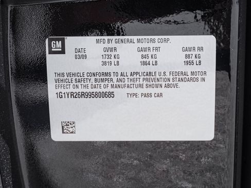 Used 2009 Chevrolet Corvette ZR1 w/ Preferred Equipment Group RWD image 37