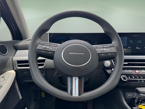 Certified 2025 Hyundai Sonata SE FWD image 20