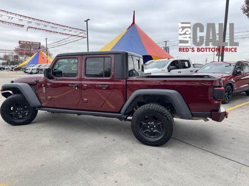 Used 2022 Jeep Gladiator Mojave w/ LED Lighting Group image 8