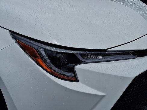 Certified 2021 Toyota Corolla LE FWD image 9