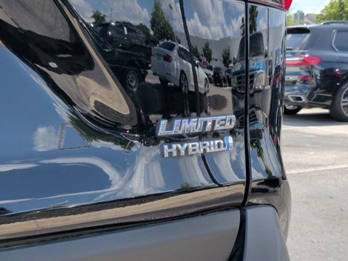 Used 2023 Toyota RAV4 Limited AWD/4WD image 11