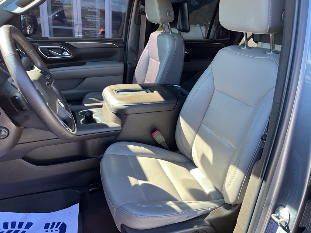 Used 2021 Chevrolet Tahoe Z71 w/ Z71 Off-Road Package AWD/4WD image 4
