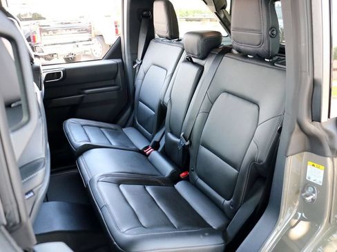 New 2025 Ford Bronco Big Bend w/ Black Diamond Package AWD/4WD image 17