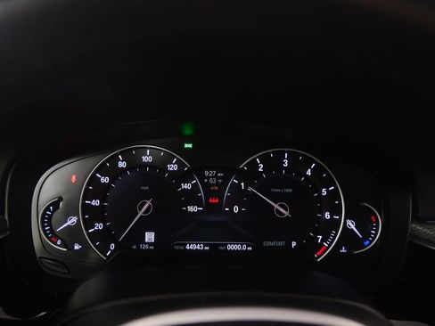 Used 2019 BMW 530i w/ M Sport Package image 20