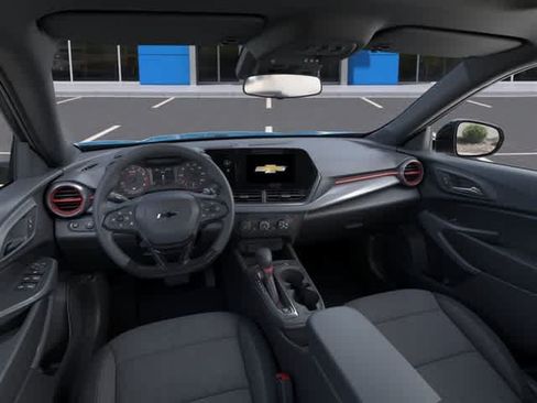 Used 2026 Chevrolet Trax RS w/ Sunroof Package FWD image 15