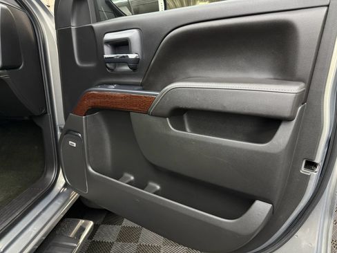 Used 2017 GMC Sierra 1500 SLT AWD/4WD image 5