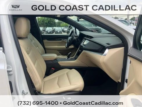 Used 2017 Cadillac XT5 FWD w/ LPO, Wheel Lock Package image 7