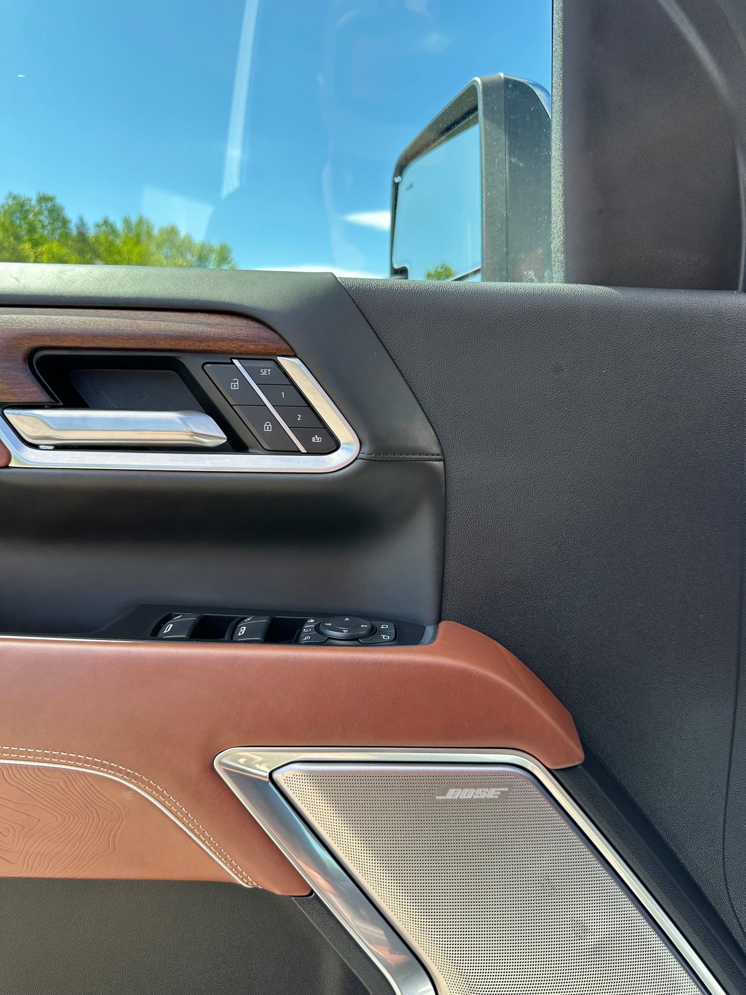Used 2025 GMC Sierra 2500 Denali Ultimate AWD/4WD image 20