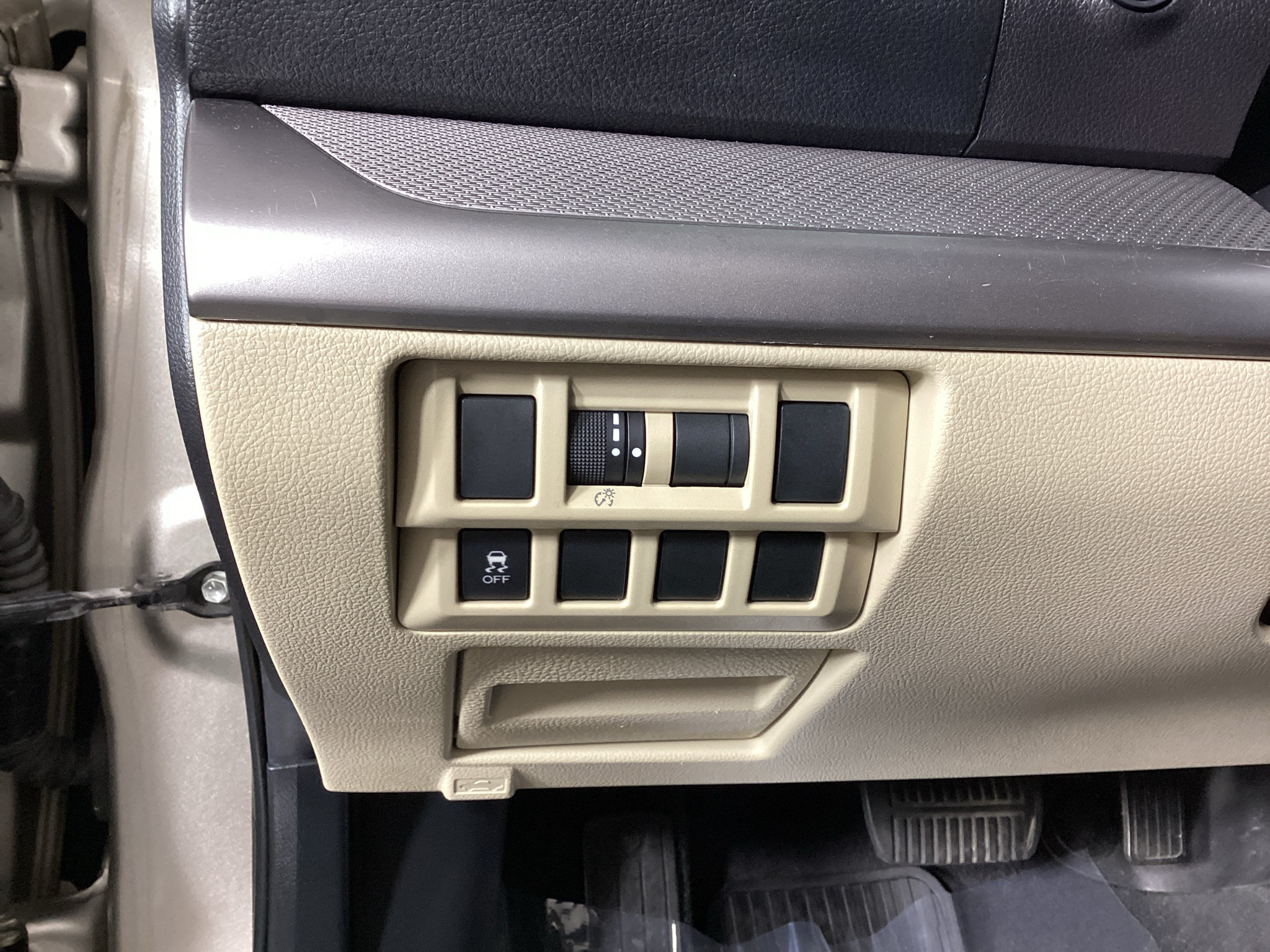 Used 2016 Subaru Outback 2.5i Premium AWD/4WD image 21