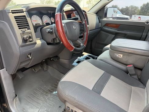 Used 2006 Dodge Ram 2500 Truck SLT AWD/4WD image 32