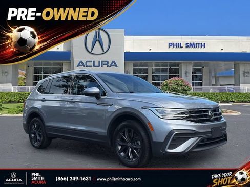Used 2022 Volkswagen Tiguan SE w/ Panoramic Sunroof Package AWD/4WD image 1