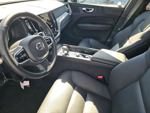 Used 2025 Volvo XC60 B5 Plus w/ Climate Package AWD/4WD image 2