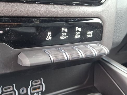 New 2026 RAM 1500 Tradesman AWD/4WD image 22