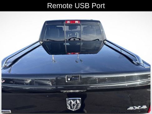 Used 2011 RAM 1500 Laramie image 11