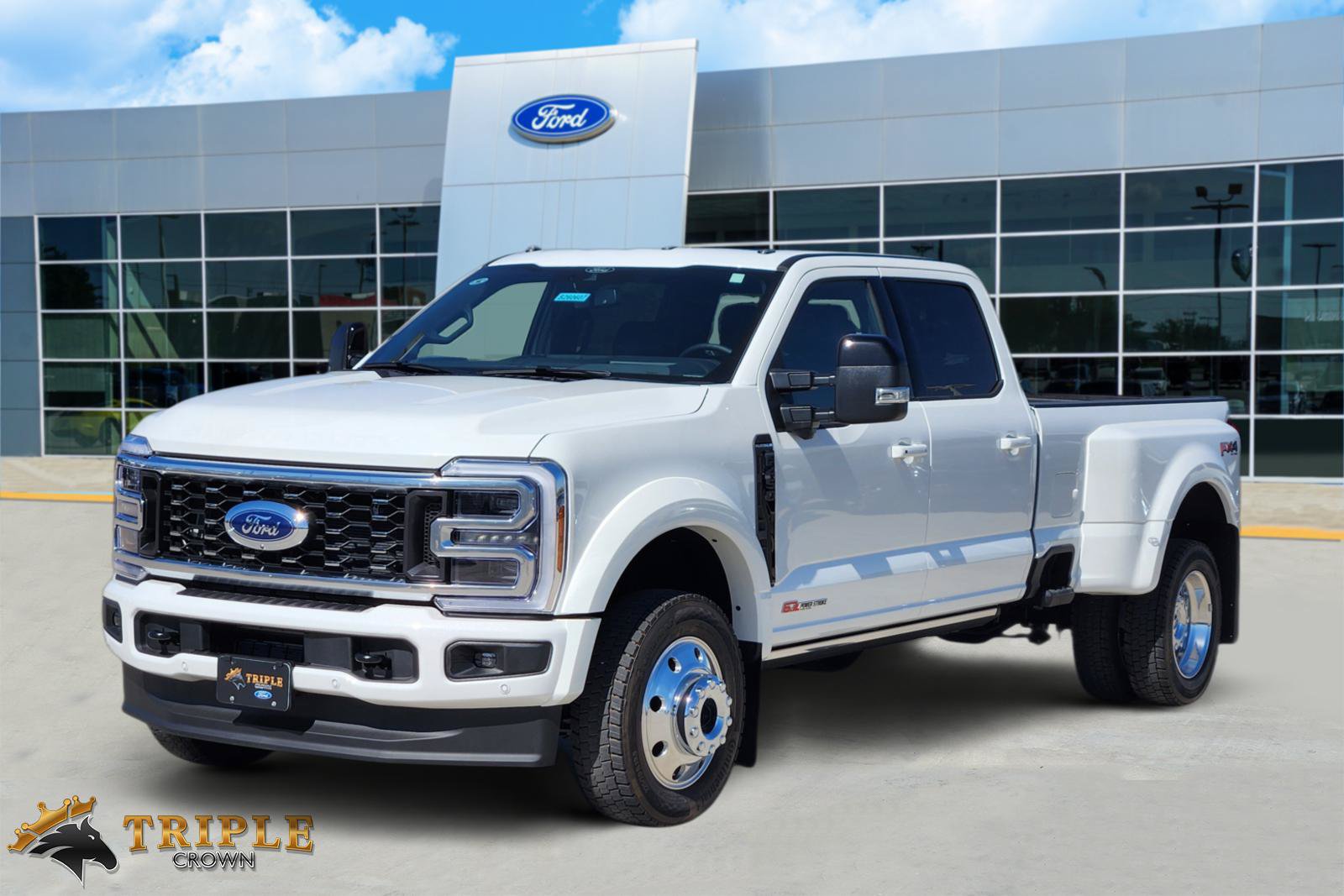 New 2026 Ford F450 Platinum w/ FX4 Off-Road Package AWD/4WD image 2