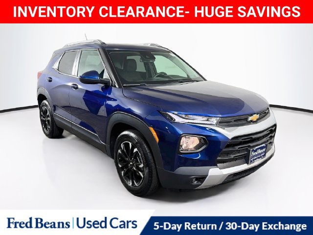 Used 2023 Chevrolet TrailBlazer LT w/ Convenience Package FWD image 1